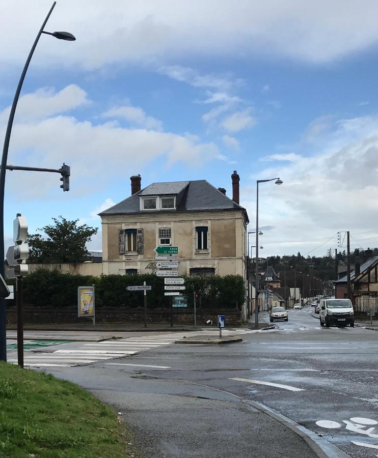 T2 Home Sweet Home Gare Wifi Parking Évreux Exterior foto